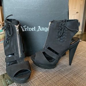 Suede Velvet Angels Peep Toe Booties 9/39